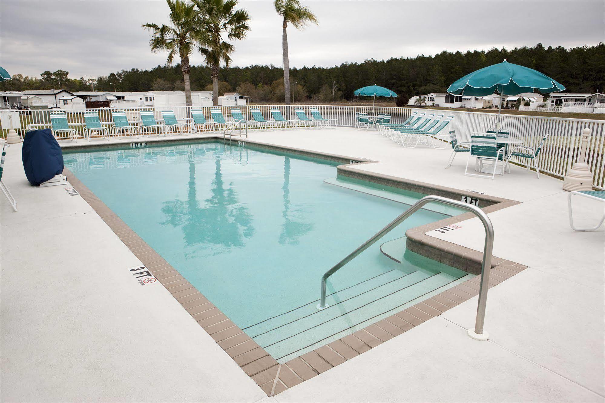Three Lakes - Rv Resort Hudson Exterior foto
