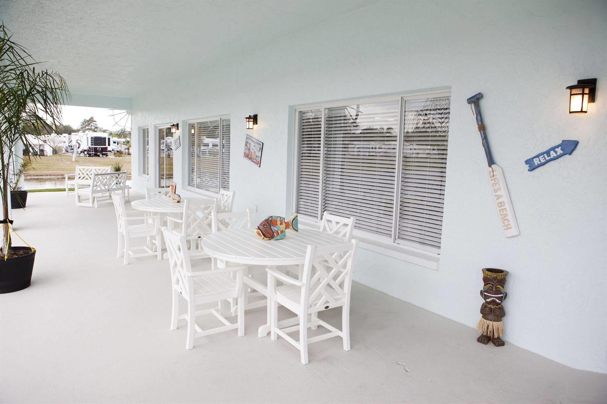 Three Lakes - Rv Resort Hudson Exterior foto
